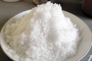 Không cao huyết áp sao phải kiêng muối