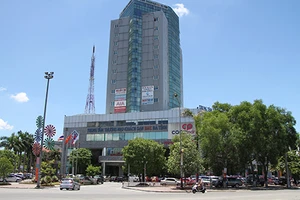 Bát nháo gắn sao cho khách sạn: 'Không thể bao dung mãi'