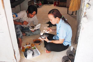 Ở thuê, đừng hiểu sai việc đăng ký tạm trú