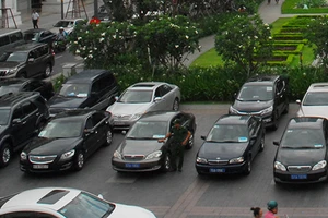 Khoán xe công khó đi vào thực tế, vì sao?