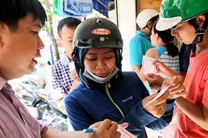 Vì sao người Việt sốt với vé số kiểu Mỹ?