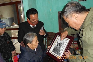  Chuyện xúc động sau bức ảnh một liệt sĩ
