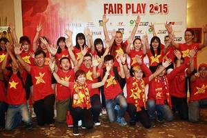 ‘Hướng đến cái đẹp để nâng tầm bóng đá Việt’