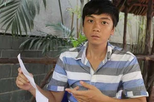 ‘Ngày nào cũng có người đến khóc đòi tiền’