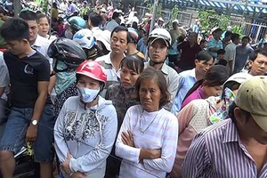 Chu toàn cho tang gia nhà thầy giáo bị hỏa hoạn