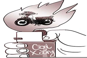 Bật quẹt soi xăng!