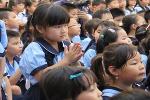 Không vui nổi khi con vào lớp 1