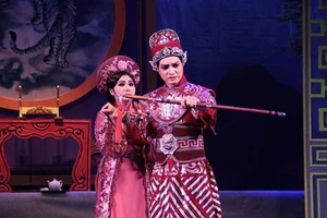 Giảm giá vở cải lương đỉnh 