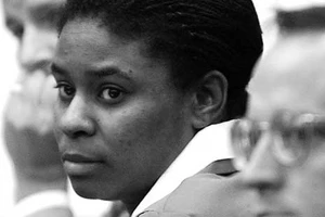 Giết con để hốt tiền bảo hiểm