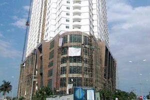 Mường Thanh lén xây vượt tầng cao ốc ở Nha Trang