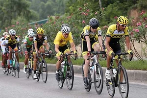 Kiểu đua ‘truyền thống’ bị phá vỡ bởi các cuarơ ngoại