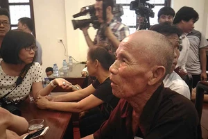 Đi tù chục năm, hóa đơn đâu để đòi bồi thường?