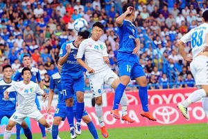 Chủ sân Hàng Đẫy không ‘hàng’?