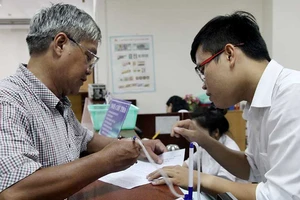 Tăng tuổi hưu, người lao động hưởng nhiều cái lợi