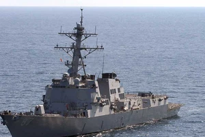 Mỹ bắn tên lửa hành trình để bảo vệ quyền tự do hànghải