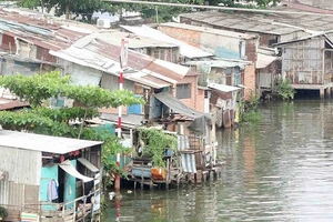 Giải tỏa, di dời: Mừng và lo