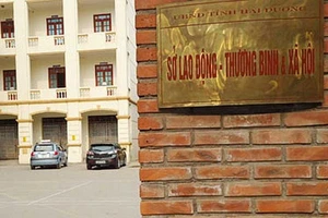 Sở LĐ-TB&XH 44 sếp, 2 nhân viên