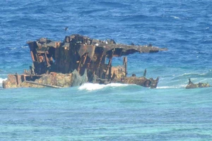 Xác chết khô níu phu đèn Trường Sa