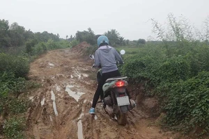 Long An có đoạn đường kinh khủng