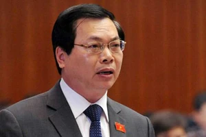 Ông Vũ Huy Hoàng: Về hưu vẫn bị cách chức