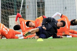 Mất việc khi lên tuyển: Hại cả đôi đường