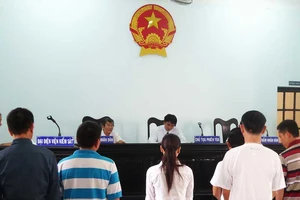 Khi viện trưởng là cột chèo với bị hại