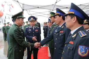 Cảnh sát biển Trung Quốc lần đầu thăm Việt Nam