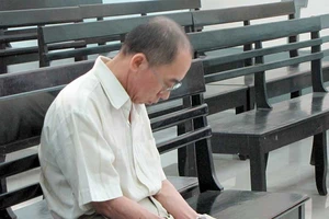 VKS rút bớt tội danh trước khi tòa xử, được không?