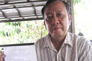 Bí thư Tỉnh ủy chỉ đạo cấp giấy đỏ cho dân