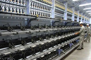 Không dễ phá sản nhà máy 7.000 tỉ đang ‘đắp chiếu’