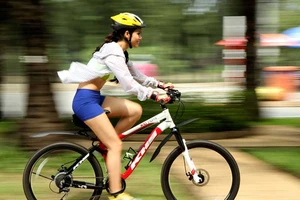 Chưa trúng mưa dễ gì chịu mua thuốc cảm!