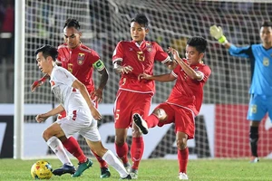 Mầm xanh từ những cuộc chia ly màu đỏ