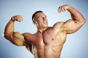 Đừng tưởng cơ bắp là khỏe hơn người thường