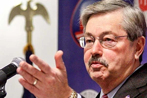 Báo chí TQ hô hào sử dụng hạt nhân với ông Trump