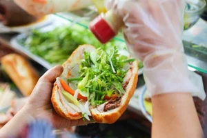 Gánh bánh mì 