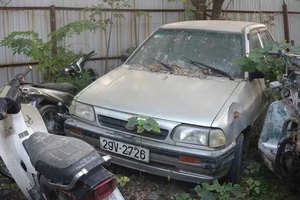 Bị tạm giữ sai bản chất, xe tàn trong bãi vi phạm