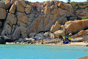 Tiếp tục đề nghị làm rõ vụ cắt giảm Hòn Cau 