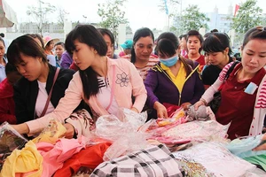 TP.HCM, thưởng tết cao nhất 1 tỉ đồng 