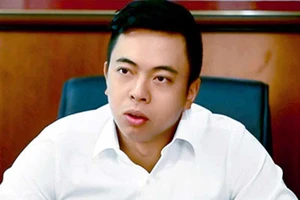 Miễn hết chức ông Vũ Quang Hải tại Sabeco?