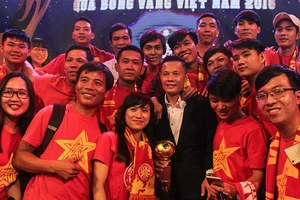 Tranh luận quanh Quả bóng vàng