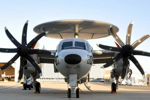 Hải quân Mỹ điều máy bay cảnh báo sớm đến Nhật 