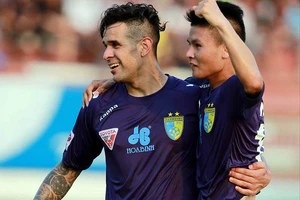 Bầu Hiển và phần còn lại của V-League