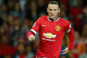 MU - Liverpool: Chờ Rooney phá kỷ lục 
