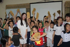 Cho con đi học cách tránh bị xâm hại tình dục