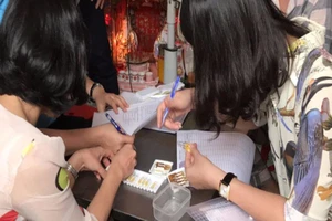 Xử lý cơ sở bán hormone chuyển giới chui tại TP.HCM