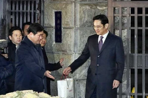 Tổ điều tra độc lập ‘bám sát’ ông Lee Jae-yong