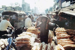 Năm mới thăm chợ cũ