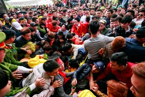 Văn hóa tâm linh tụt lùi