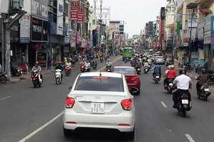 Ô tô được đi 2 chiều đường Phan Đình Phùng