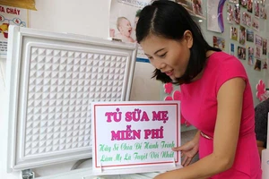 Tủ sữa mẹ miễn phí trên đường Cộng Hòa